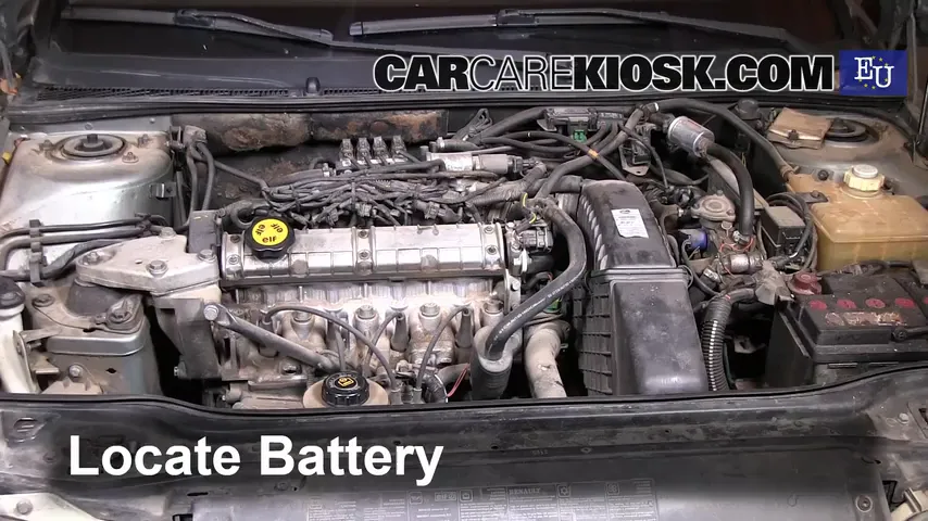 1997 Renault Laguna Combi 1.6L 4 Cyl. Battery Replace